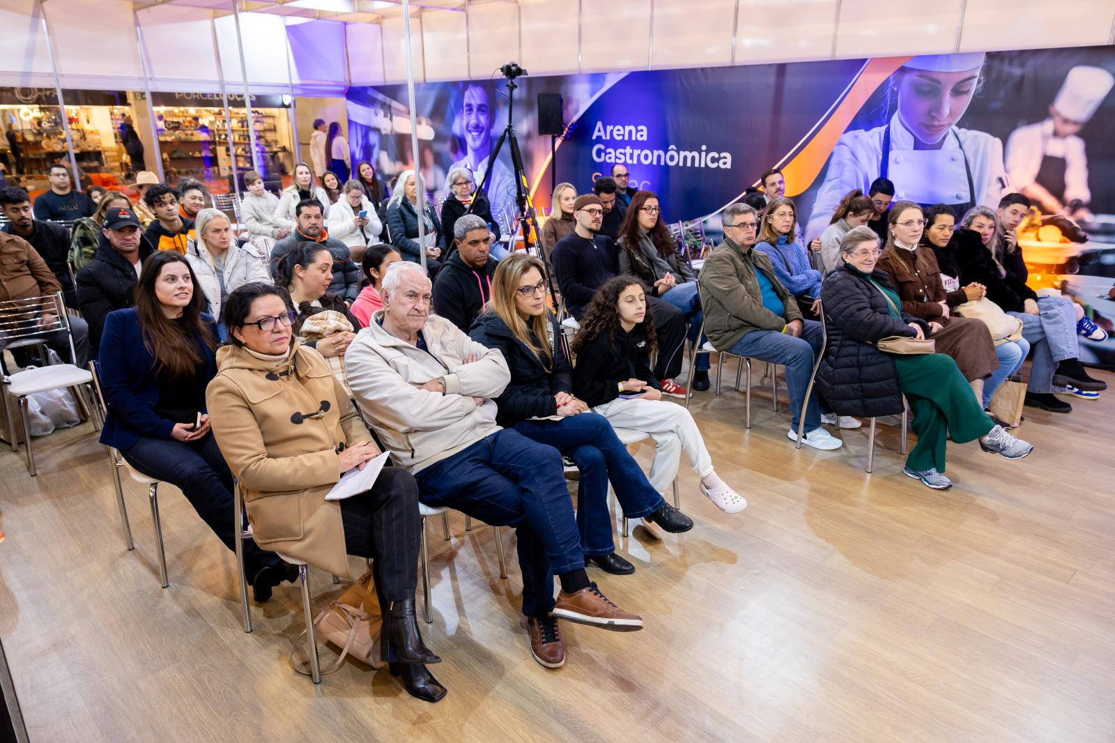 Feira da Louça 07/09/26 |Influenciadora Amandha Louise
