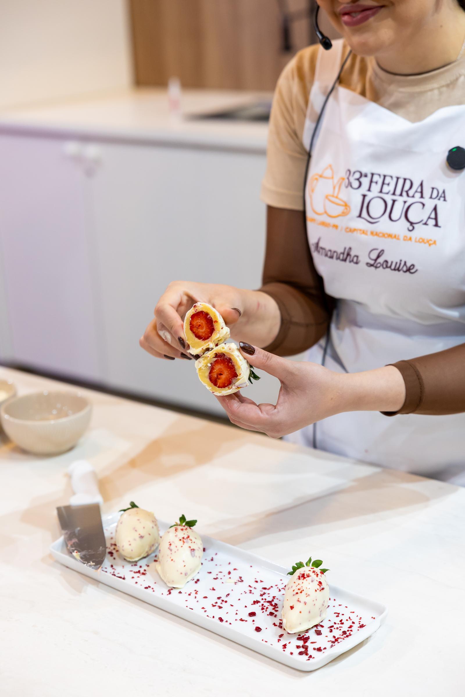 Feira da Louça 07/09/26 |Influenciadora Amandha Louise