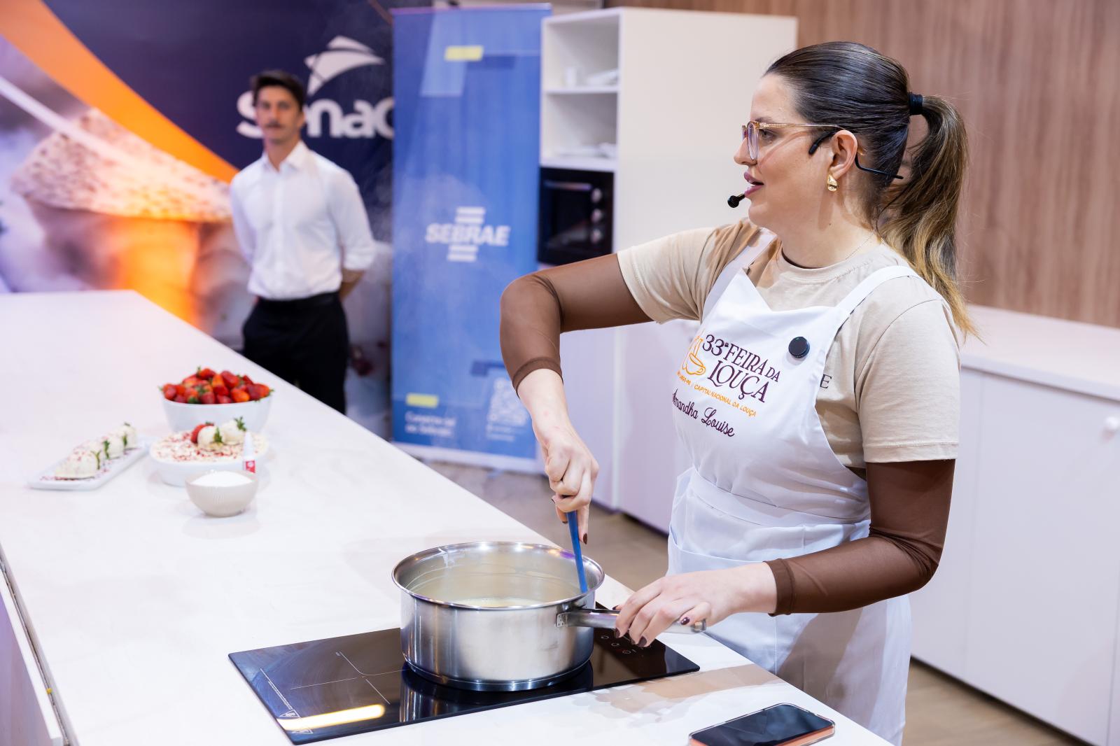 Feira da Louça 07/09/26 |Influenciadora Amandha Louise
