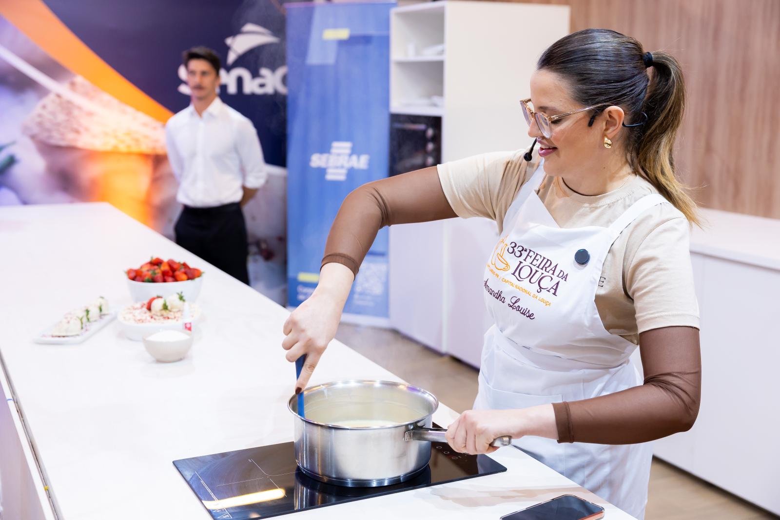 Feira da Louça 07/09/26 |Influenciadora Amandha Louise
