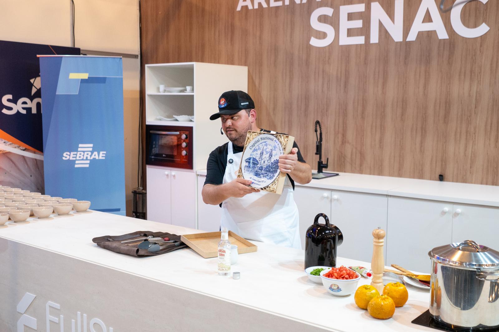 Feira da Louça 10/09/26 | Influenciador Ademir Martinez