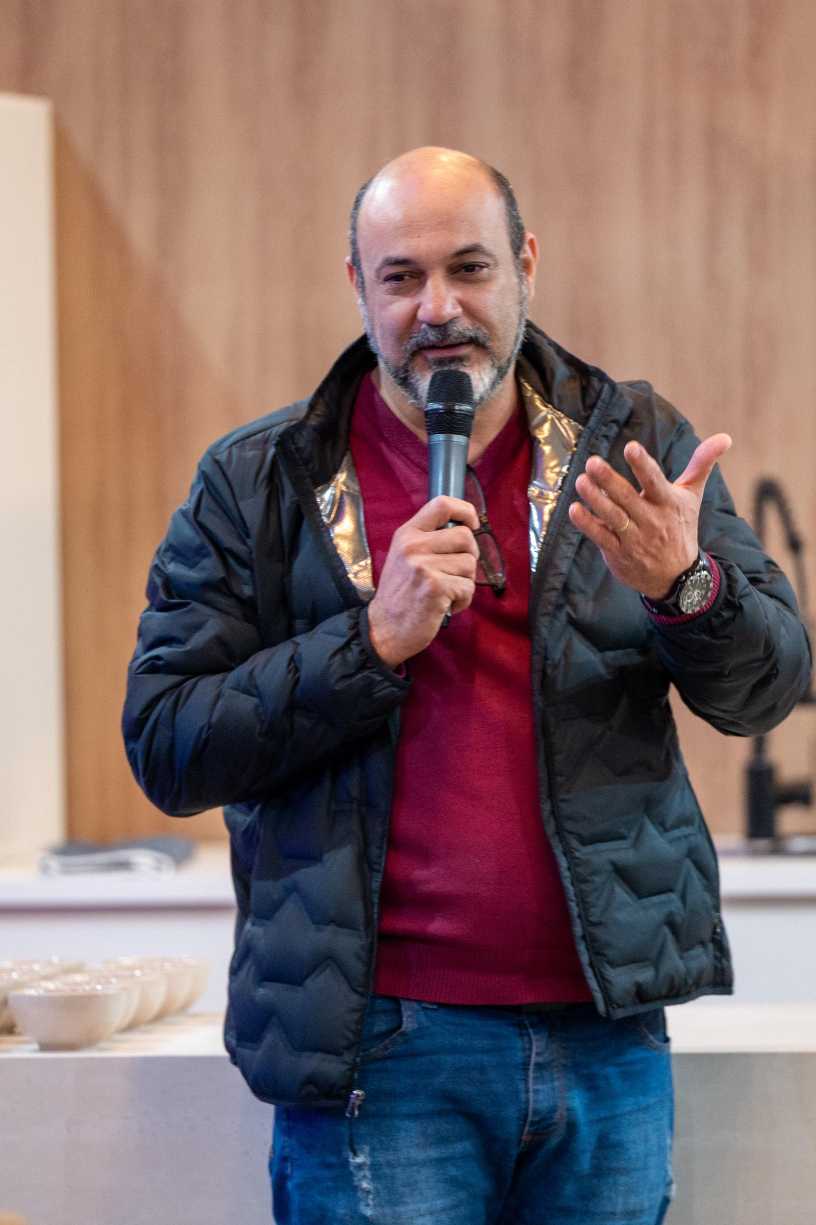 Feira da Louça 10/09/26 | Influenciador Ademir Martinez