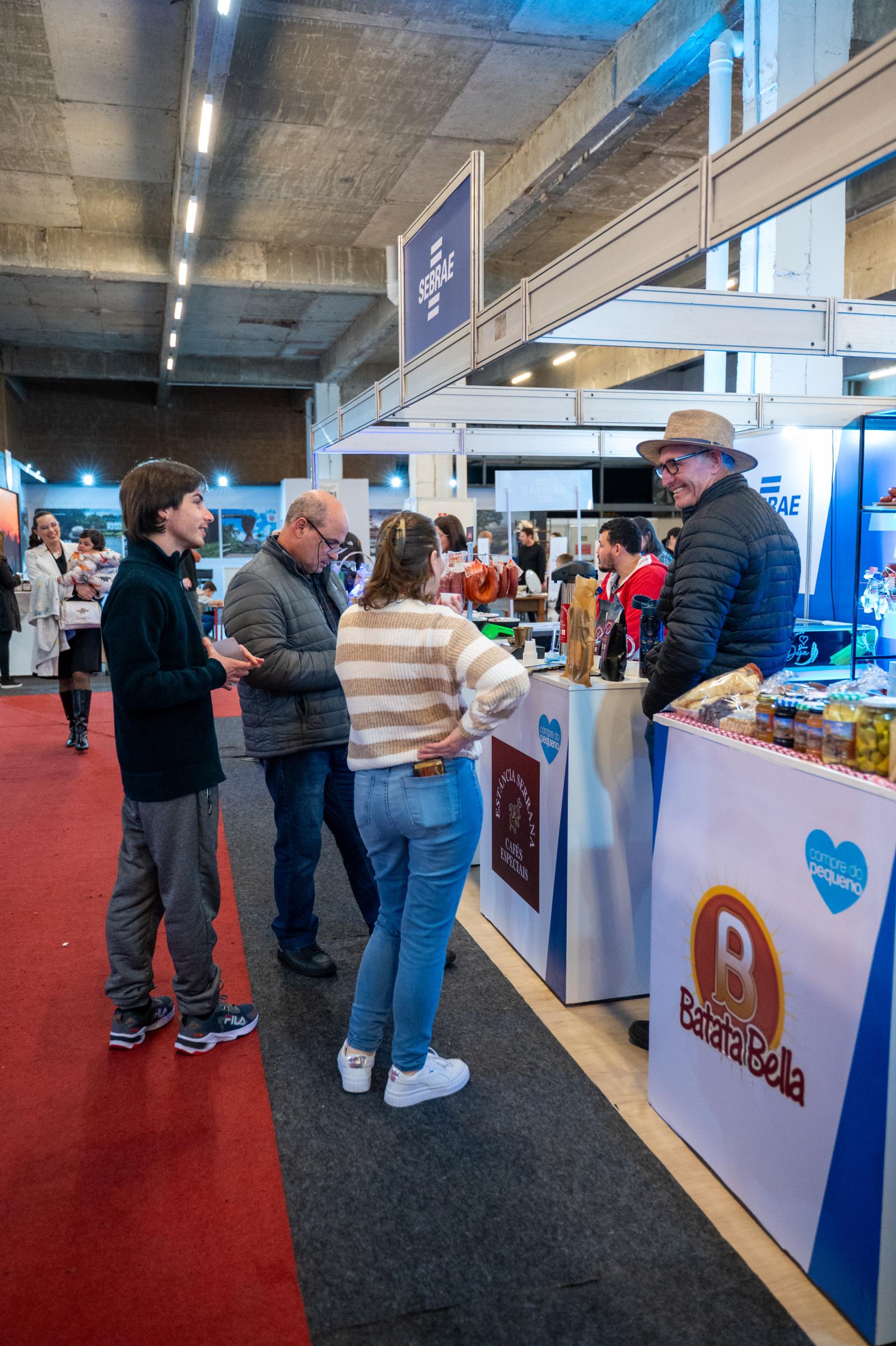 Feira da Louça 10/09/26 | Influenciador Ademir Martinez